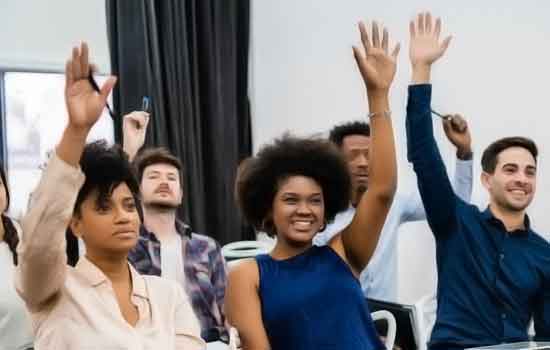 帮您管好数据的免费网络轰炸机app